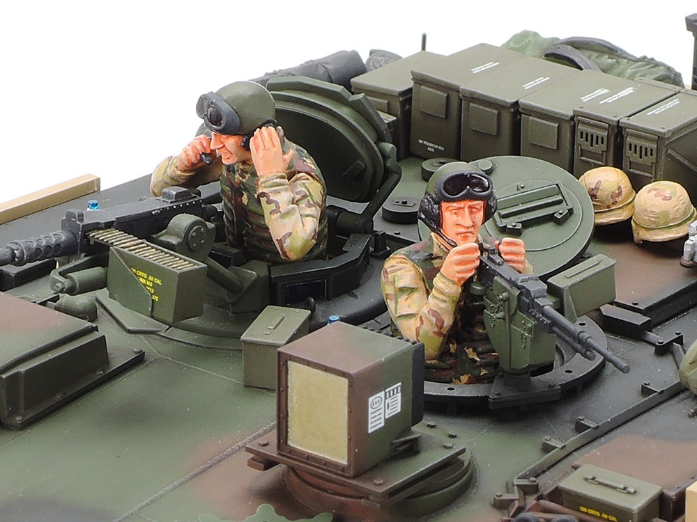 1/35 アメリカ M1A2 エイブラムス戦車 イラク戦仕様 【35269