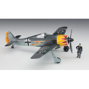 1/48 フォッケウルフ Fw190A-4 “グラーフ” w/フィギュア【07492】