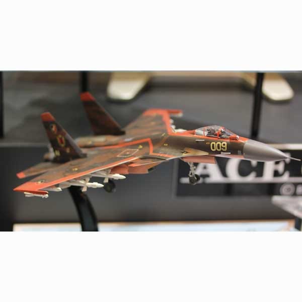 1/72 Su-33 フランカーD エースコンバット シュトリゴン隊【SP314