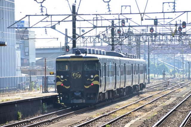 (N) A6621 あいの風とやま鉄道 413系「とやま絵巻」3両セット | Joshin webショップ 通販 | マイクロエース | ACE  A6621 アイノカゼトヤマ 413ケイ トヤマエマキ 3R