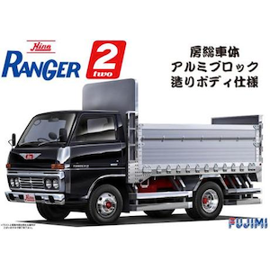 �t�W�~�b�y�Đ��Y�z1/32 �g���b�N�V���[�YNo.6 ���샌���W���[2 �[���ԑ� �A���~�u���b�N����{�f�B�yTR6�z�bF TR6 ���ݼެ�2