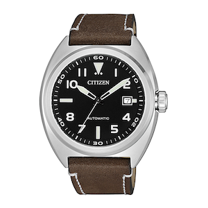�V�`�Y���b�C�O���f���bNJ0100-11E