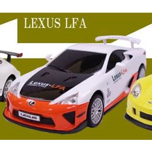 京商1/64 LEXUS LFA&LFA Nür Package(白/黄)2台（トイラジコン