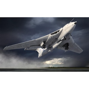 【正式ご購入】1/72 ハンドレページ ヴィクター B.2【X12008】