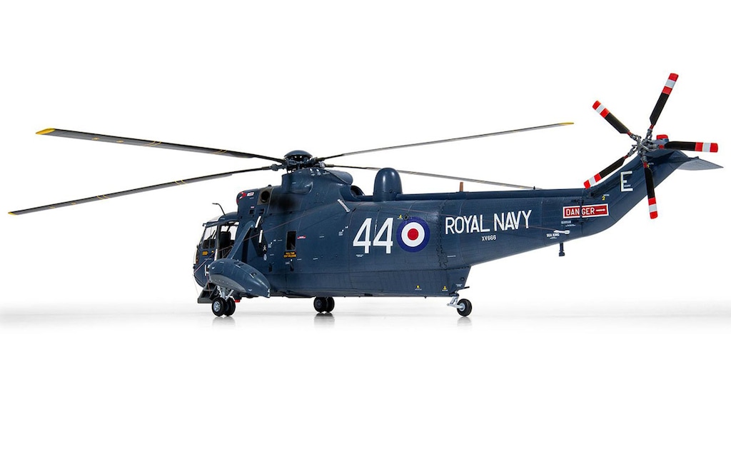 1\48エアフィックス　アグスタウェストランド　HC3マーリン 未組立 AIRFIX 1/48 AGUSTA WESTLAND MERLIN HC3 マーリンヘリ