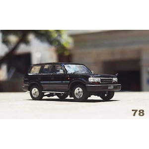 1/64 トヨタ ランドクルーザー LC80- RHD ブラック【KS014-78】