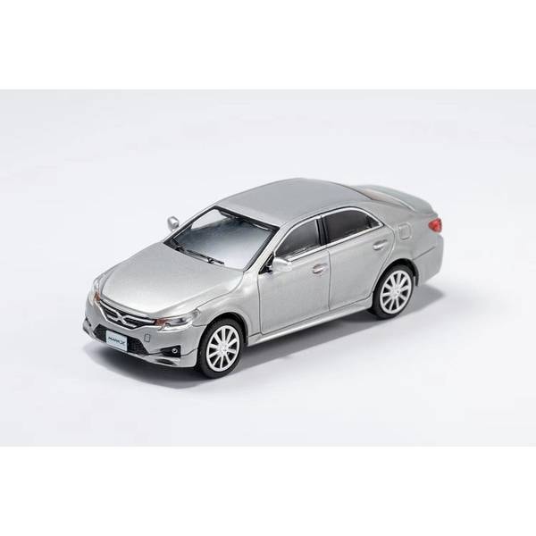 Mini Car Toyota Mark X 2010 Silver 1/43 Scale Box Display