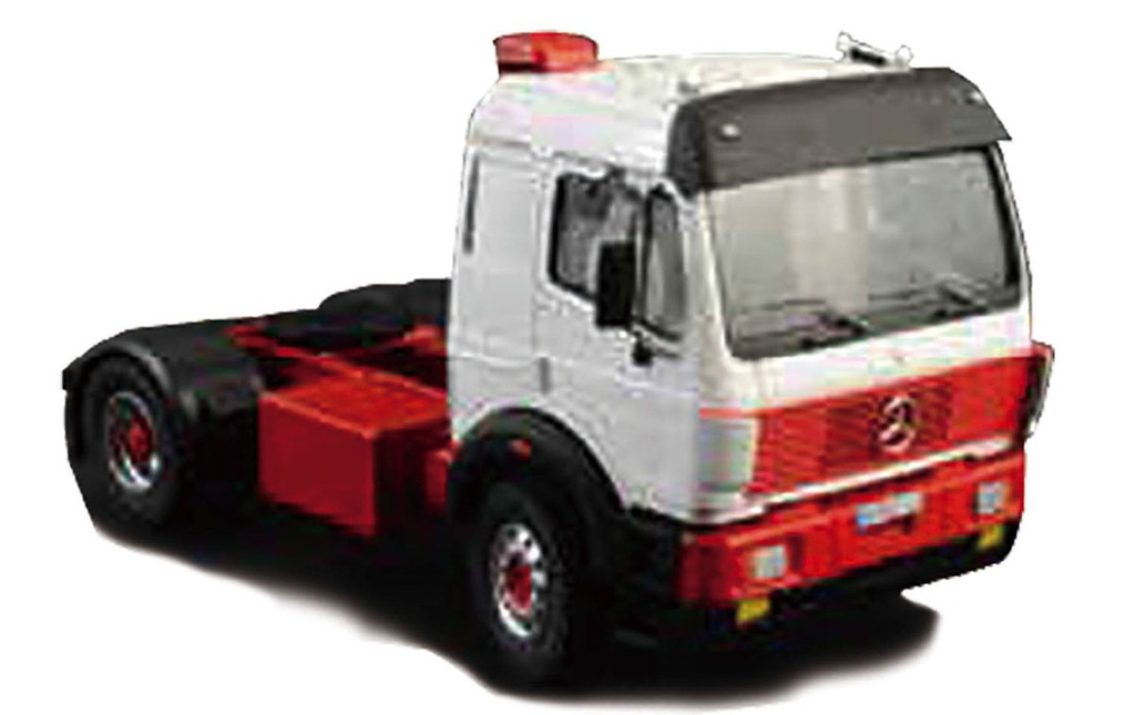 Amazon.com: Tamiya Mercedes Benz 1838LS Vehicle : Toys & Games