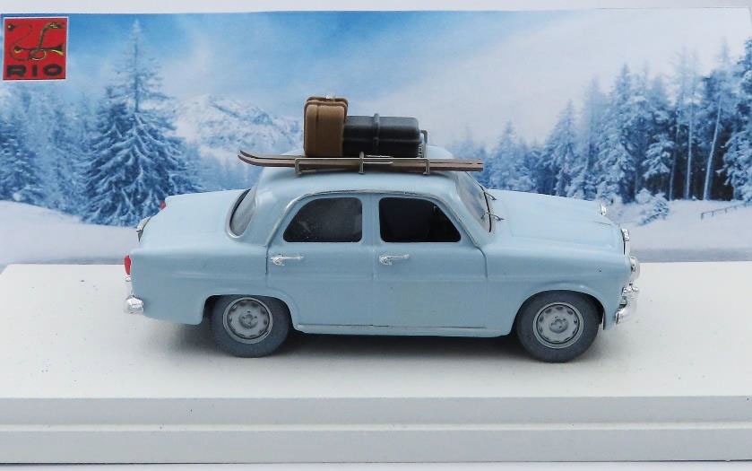 1/43 アルファロメオ ジュリエッタ T.I. Berlina 1959 ウィンター