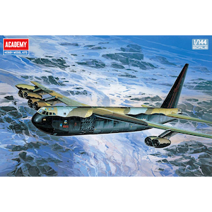 1/144 B-52D ストラトフォートレス【12632】