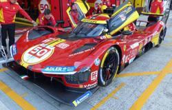 ミニカー 1/43 Ferrari 499P Le Mans 24H 2024 #50 Bburago 1:43 Ferrari 499P #50 winner 24h LeMans 2024 Fuoco