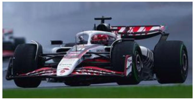 1/18 Mercedes-AMG PETRONAS F1 Team No.44 W15 E Performance 1/18 Mercedes-AMG PETRONAS F1 Team No.44 W15 E Performance