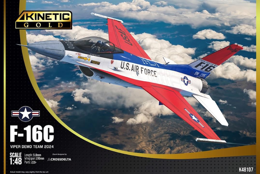 1/48 アメリカ F-16C 組立塗装済完成品 くろ